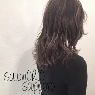 セミロング カラー 池田 真由美のヘアスタイル