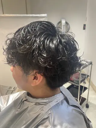ショート パーマ メンズ 浦野 龍太のヘアスタイル