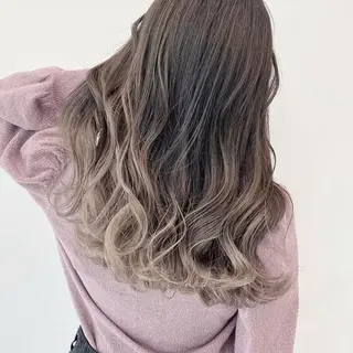 ミディアム カラー 【ブリーチカラー】 🌈ALIVE若山葵のヘアスタイル