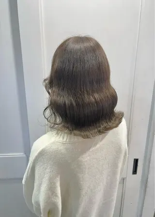 ミディアム allum SAKURAのヘアスタイル