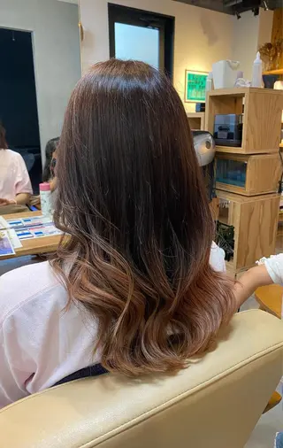 セミロング 阪神西宮★JUNO 川﨑温子のヘアスタイル