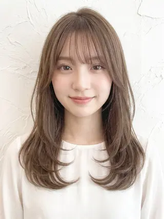 ロング ALLY 原宿のヘアスタイル