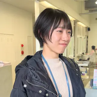 ショート クロスパーマ× 透明感カラー✂︎のヘアスタイル