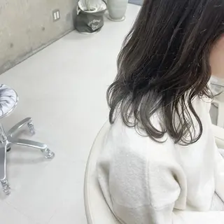 セミロング カラー 坂本 沙也加のヘアスタイル