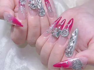 ネイル 🎀ネイルサロン エクラYUI🎀のネイルデザイン