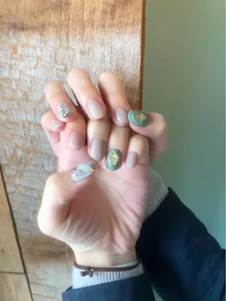 ネイル 伊藤 晴香のネイルデザイン