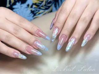 ネイル Z.Nail Salonのネイルデザイン