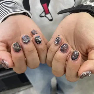 ネイル nailstudio eviz新宿店のネイルデザイン
