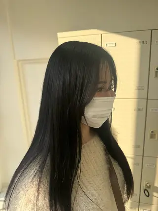 ロング noa🎀美髪縮毛/ 透明感カラーのヘアスタイル