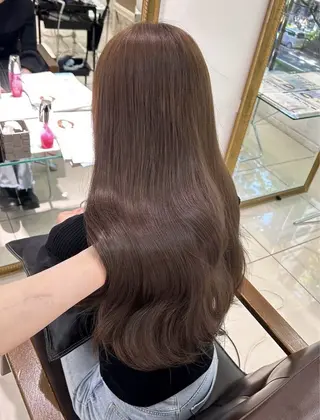 ロング ワインレッド/耳ツボ ジュエリー/なほのヘアスタイル