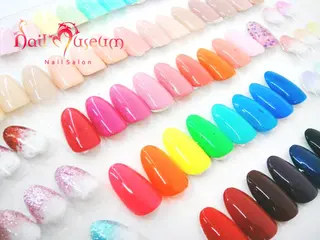 ネイル マグネットネイル💛 Hayakawaのネイルデザイン