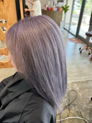 セミロング cyan Amiのヘアスタイル