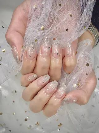 ネイル I-nailロング /ワンホン/キラキラのネイルデザイン