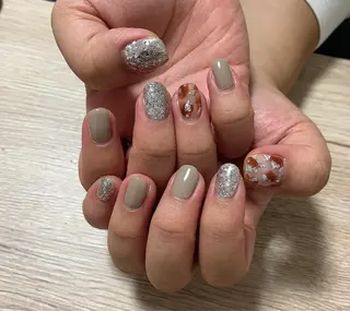 ネイル MINAMI nailsのネイルデザイン