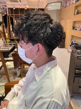 カラー パーマ ヘアアレンジ メンズ メンズパーマの巨匠 鈴木純のヘアスタイル