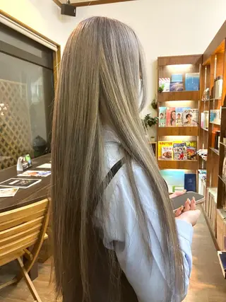 ロング ヘアークルーズ ピースのヘアスタイル