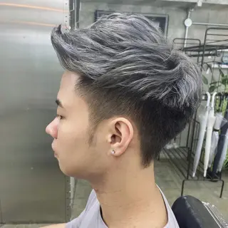 ショート カラー メンズ 亀井隆汰/メンズ専門 パーマ特化美容師のヘアスタイル