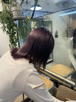 ミディアム カラー ミルクティー× グレージュMOMOのヘアスタイル