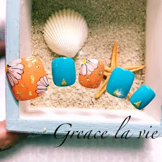 ショート カラー パーマ ヘアアレンジ キッズ ネイル マツエク・マツパ Greace la vie所属・Greace  la vieのネイルデザイン