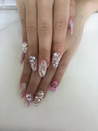 ネイル 💎🐰 saki. m 🐰💎のネイルデザイン