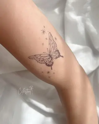 Celestial nailのネイルデザイン