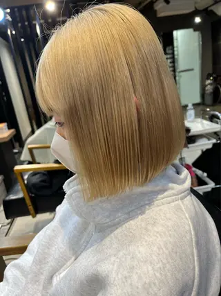ミディアム カラー ヘアアレンジ マツエク・マツパ アイブロウ 透明感カラー🤎 ゆりのヘアスタイル