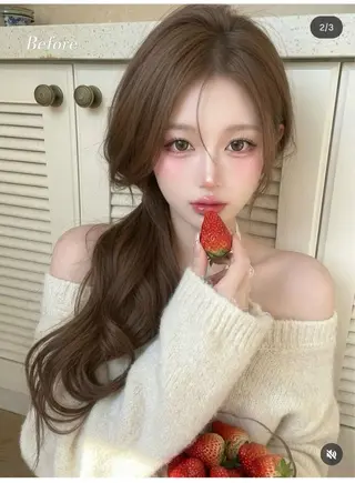 ロング カラー ヘアアレンジ 純欲韓国ワンホン🤍 𝑌𝑢𝑖🤍のヘアスタイル