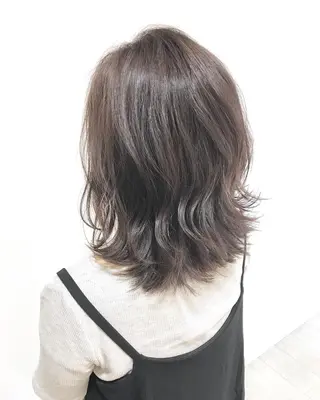 ショート カラー Miru by INCE HAIRのヘアスタイル