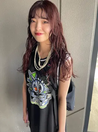ロング カラー パーマ 💓パーマ，💗 レイヤーカットのヘアスタイル
