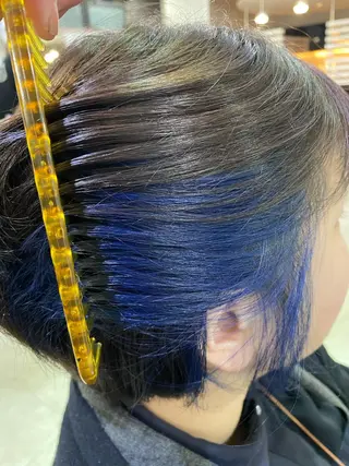 ショート カラー ヘアアレンジ 烏山 達也のヘアスタイル