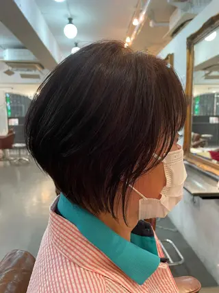 ショート カラーが上手い 辻悠月のヘアスタイル