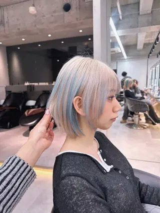ミディアム カラー ARIA💎縮毛矯正 ブリーチ💎複雑履歴のヘアスタイル