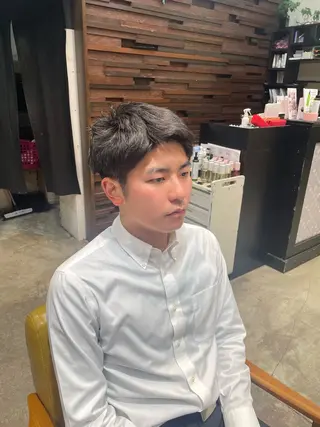 ショート 草間 翔登のヘアスタイル