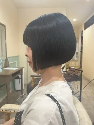 ショート ショートボブモデル縮 毛艶髪津田パーマのヘアスタイル