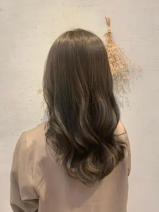 カラー カワニシ *のヘアスタイル