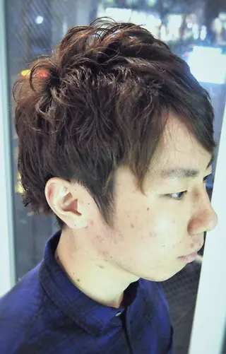 カラー パーマ メンズ パピヨンロゼ 酸性/髪質改善のヘアスタイル