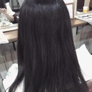 セミロング カラー embrace エンブレイスのヘアスタイル