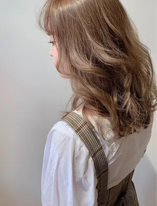 セミロング カラー 髪質改善特化 ミサワコウキのヘアスタイル