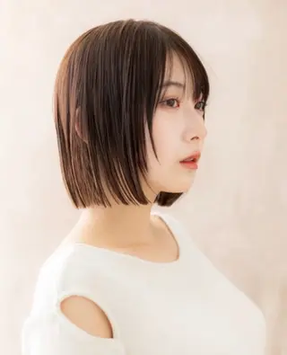 ショート 松山 彩香のヘアスタイル