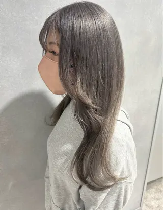 ロング カラー 唐澤 千尋のヘアスタイル