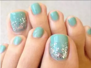 ネイル な なのネイルデザイン