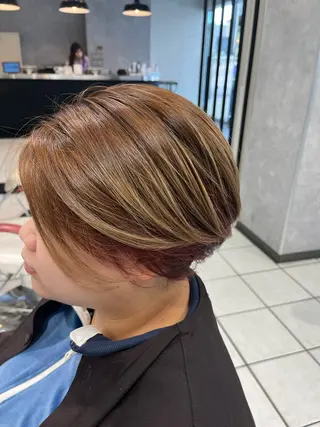 ショート カラー メンズ アートディレクター 尾内 友美のヘアスタイル