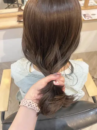 ミディアム ayumi ／透明感カラーのヘアスタイル