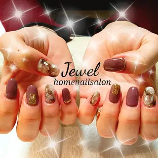 ネイル ＪＥＷＥＬ ＮＡＩＬのネイルデザイン