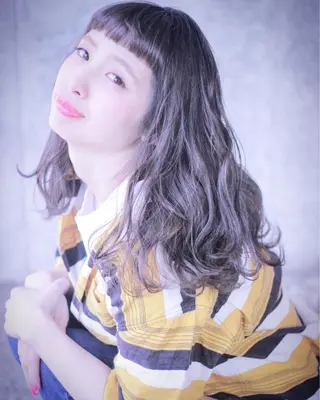 セミロング カラー 及川 光のヘアスタイル