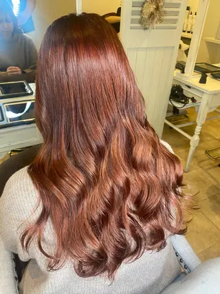 ロング 横澤 愛里のヘアスタイル