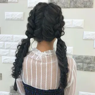 ロング ヘアアレンジ これた🧸ヘアメ職人 ♡髪質改善♡カラーのヘアスタイル