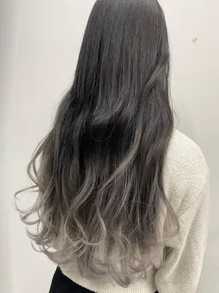 セミロング Flora by siestaのヘアスタイル