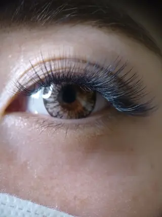 マツエク・マツパ 岡崎 良美のマツエク・マツパデザイン