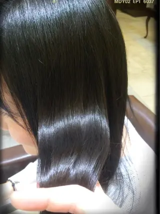艶髪✴︎髪質改善 VERONIQUEのヘアスタイル